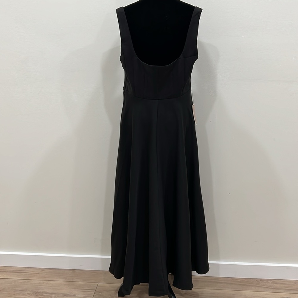 Classic Black Midi Dress - Elegant Square Neck - Picture 6 of 13